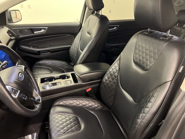 Certified 2024 Ford Edge Titanium AWD/4WD image 8