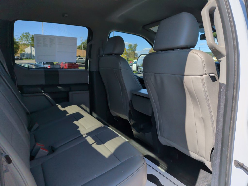 Certified 2019 Ford F250 XL w/ Power Equipment Group AWD/4WD image 10