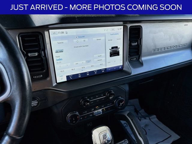 Certified 2022 Ford Bronco Outer Banks AWD/4WD image 14