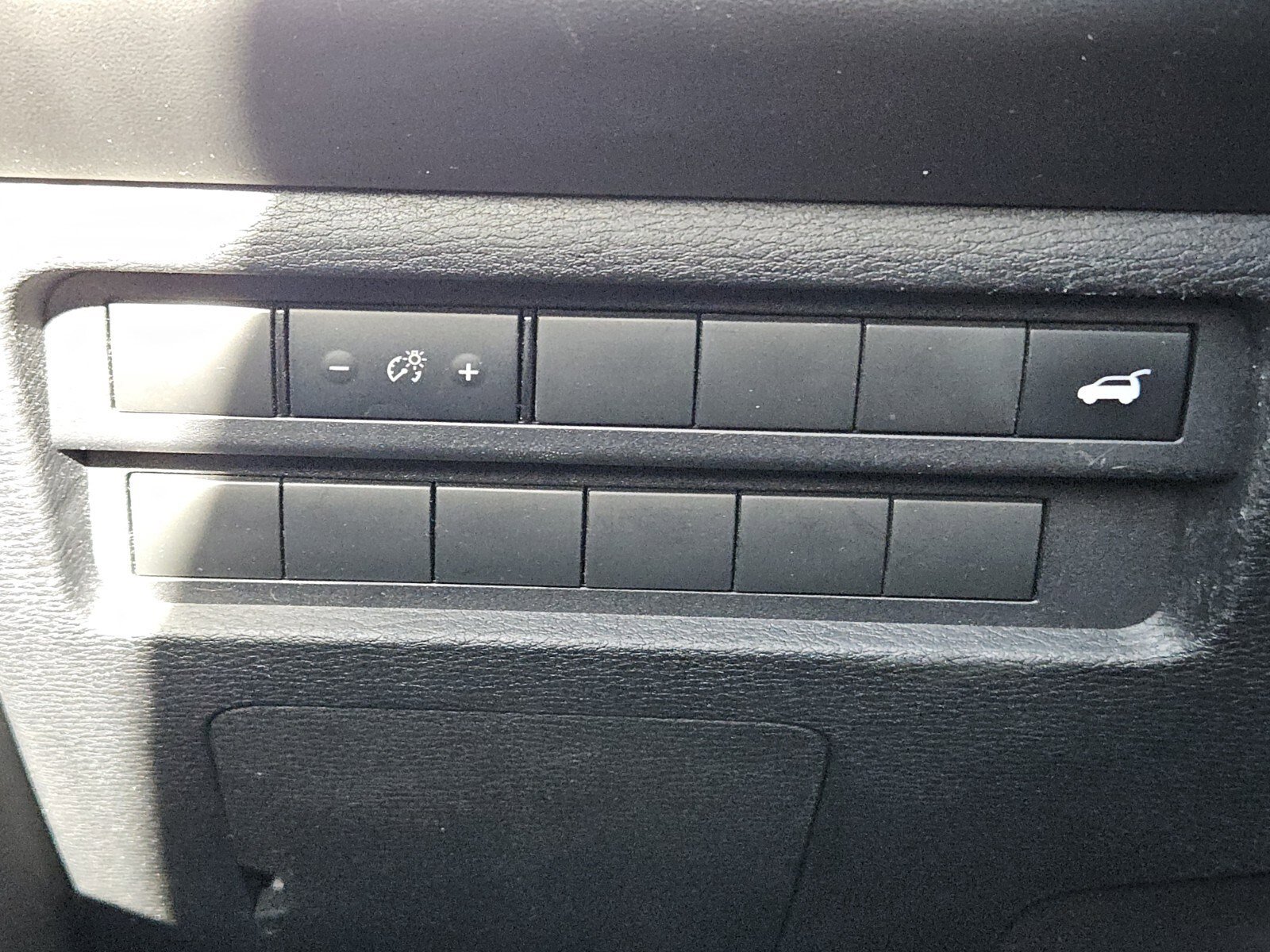 Used 2024 Mitsubishi Outlander SE image 24