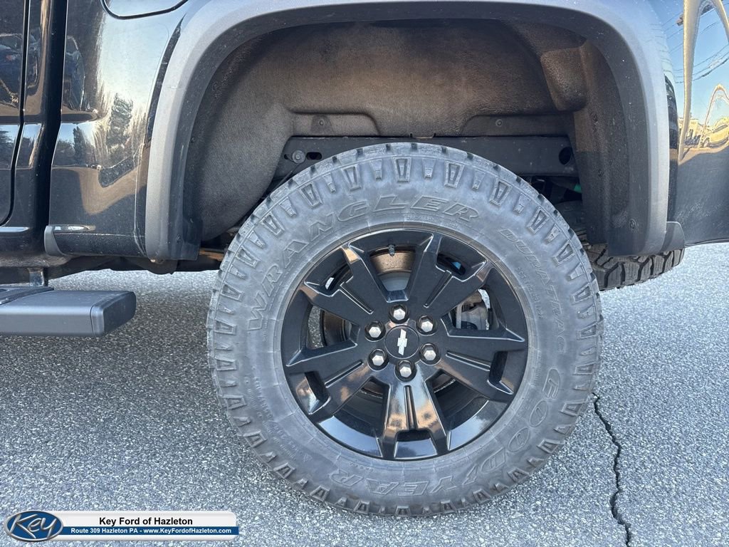 Used 2022 Chevrolet Colorado ZR2 w/ ZR2 Midnight Special Edition image 13