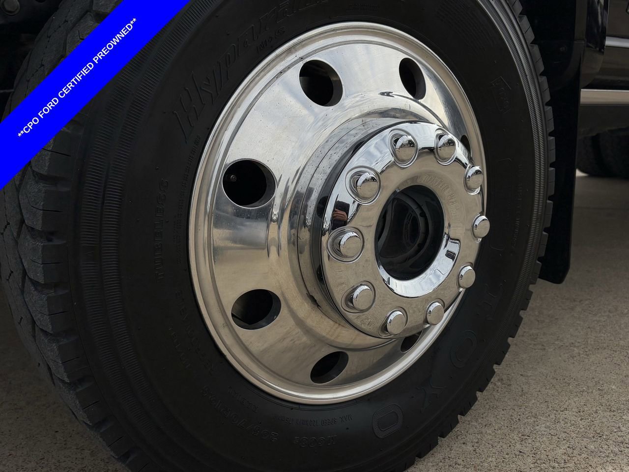 Certified 2023 Ford F450 Lariat w/ Lariat Ultimate Package image 12