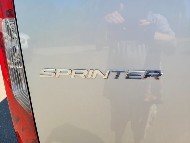 Used 2024 Mercedes-Benz Sprinter 2500 image 7