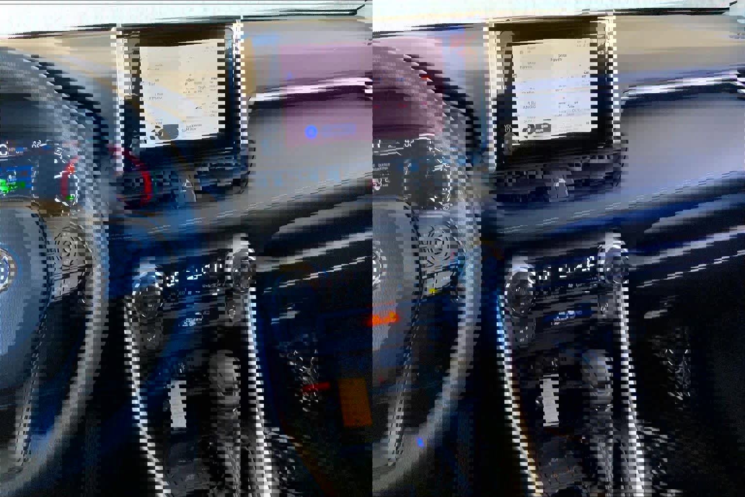 Used 2024 Toyota RAV4 XLE image 6