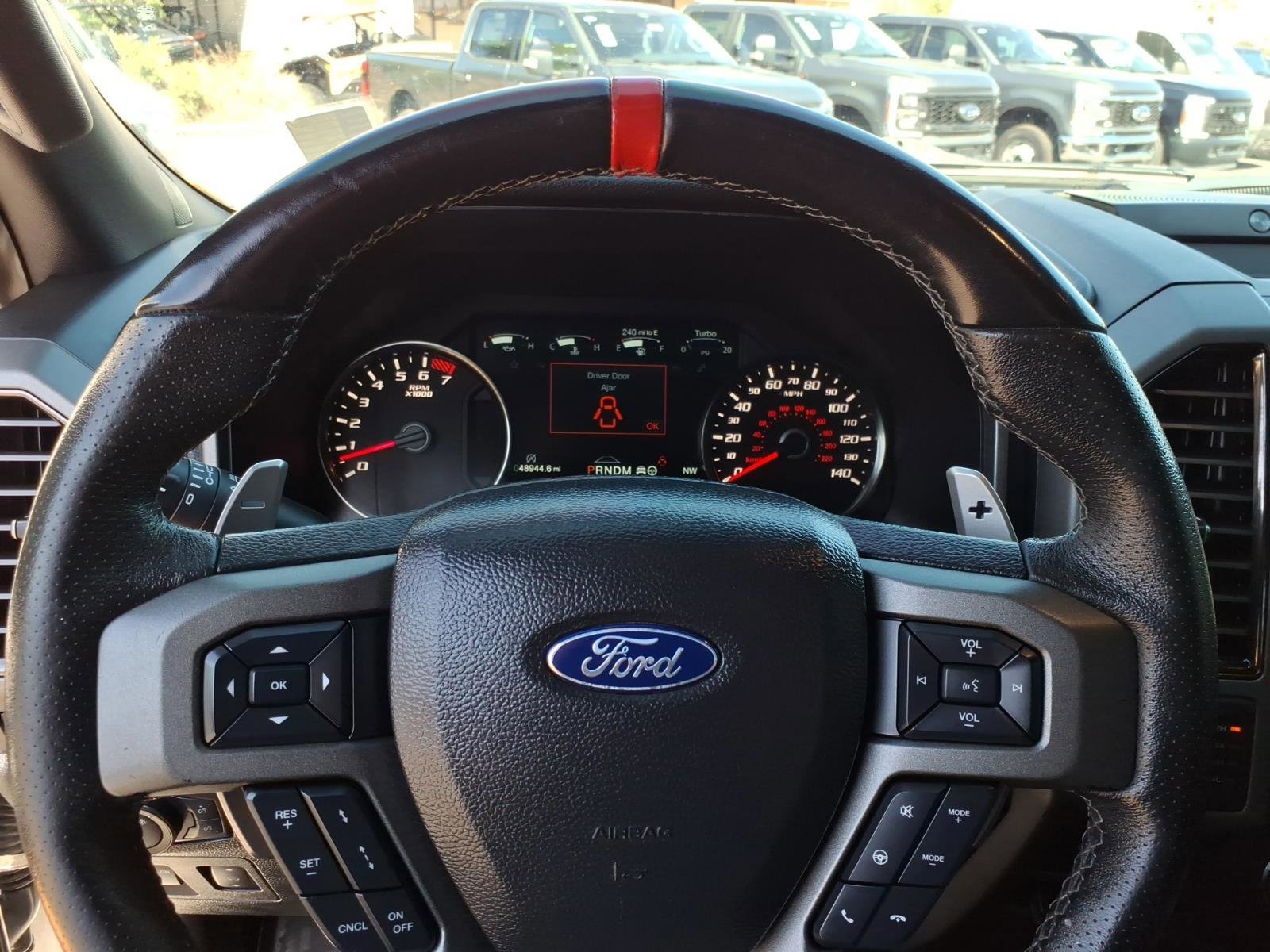 Certified 2019 Ford F150 Raptor w/ Equipment Group 802A Luxury image 23