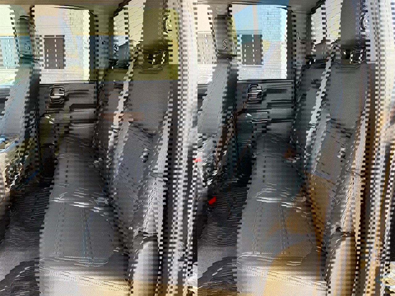 Used 2022 GMC Sierra 2500 Denali image 27