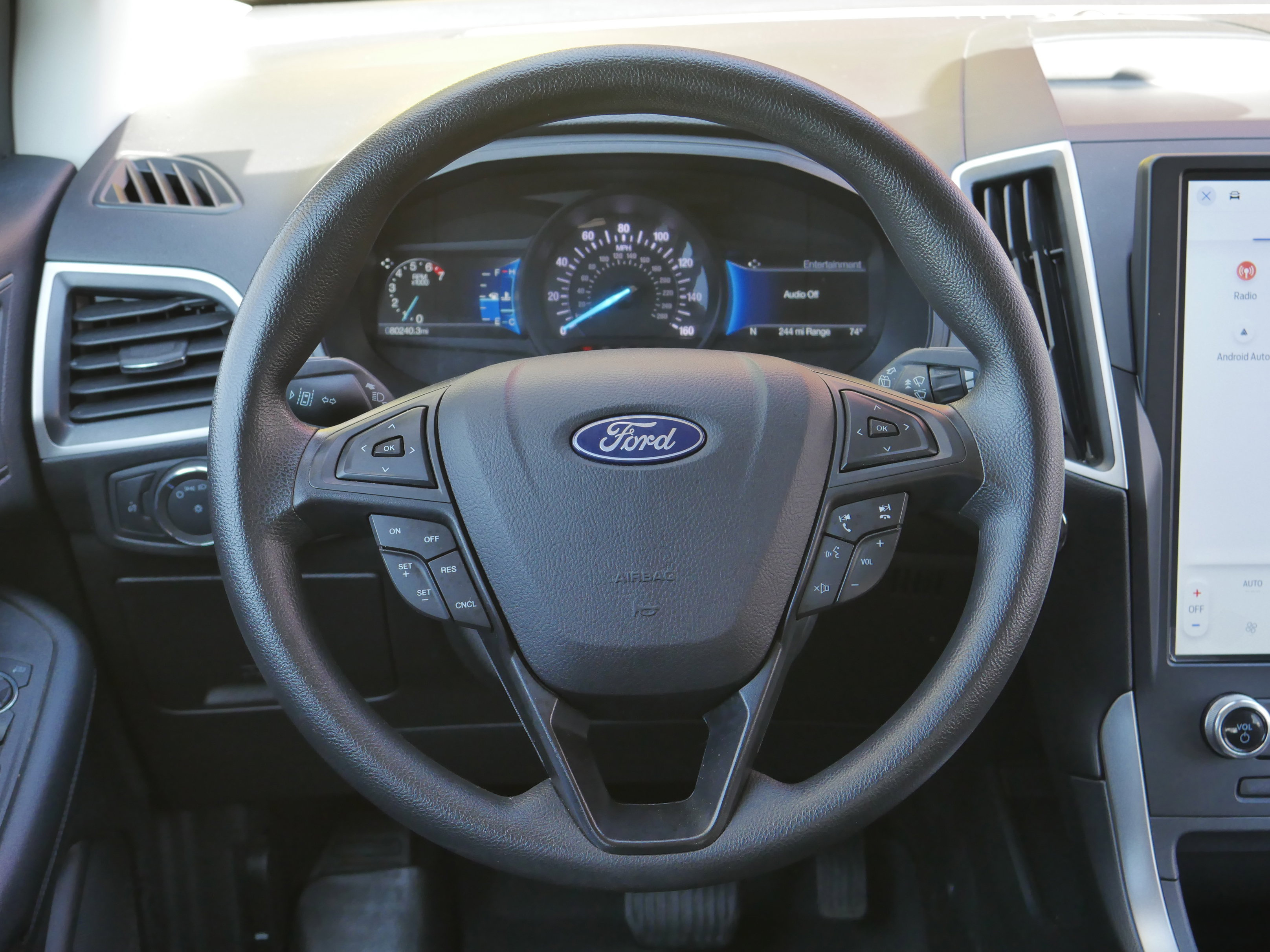 Certified 2022 Ford Edge SE w/ Black Appearance Package AWD/4WD image 6