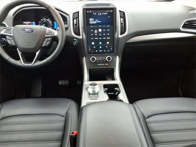 Certified 2024 Ford Edge SEL w/ Convenience Package image 11