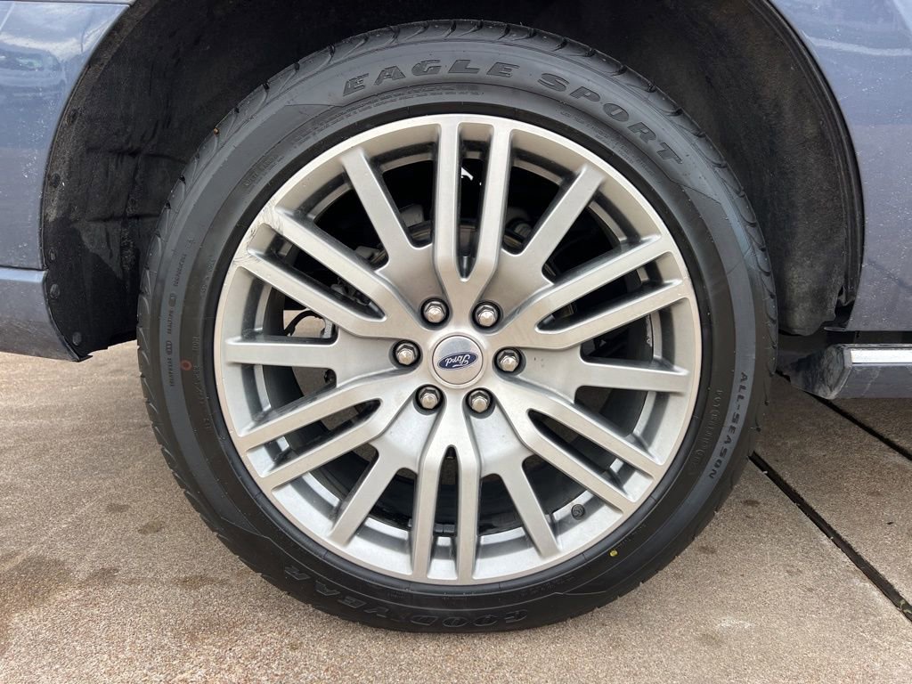 Certified 2023 Ford Expedition Platinum AWD/4WD image 9