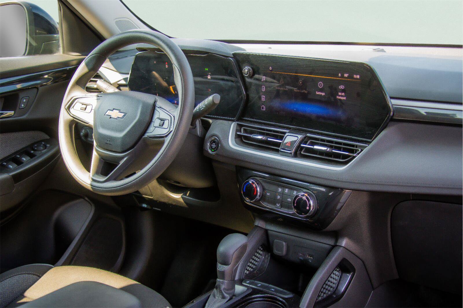 Used 2025 Chevrolet TrailBlazer LT FWD image 5