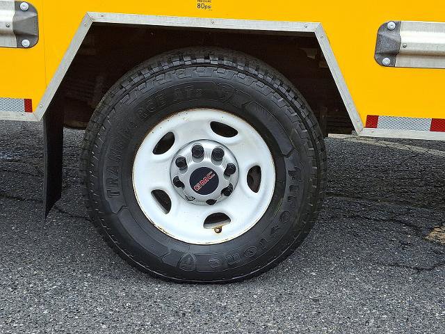Used 2021 GMC Savana 3500 w/ Power Convenience Package RWD image 27