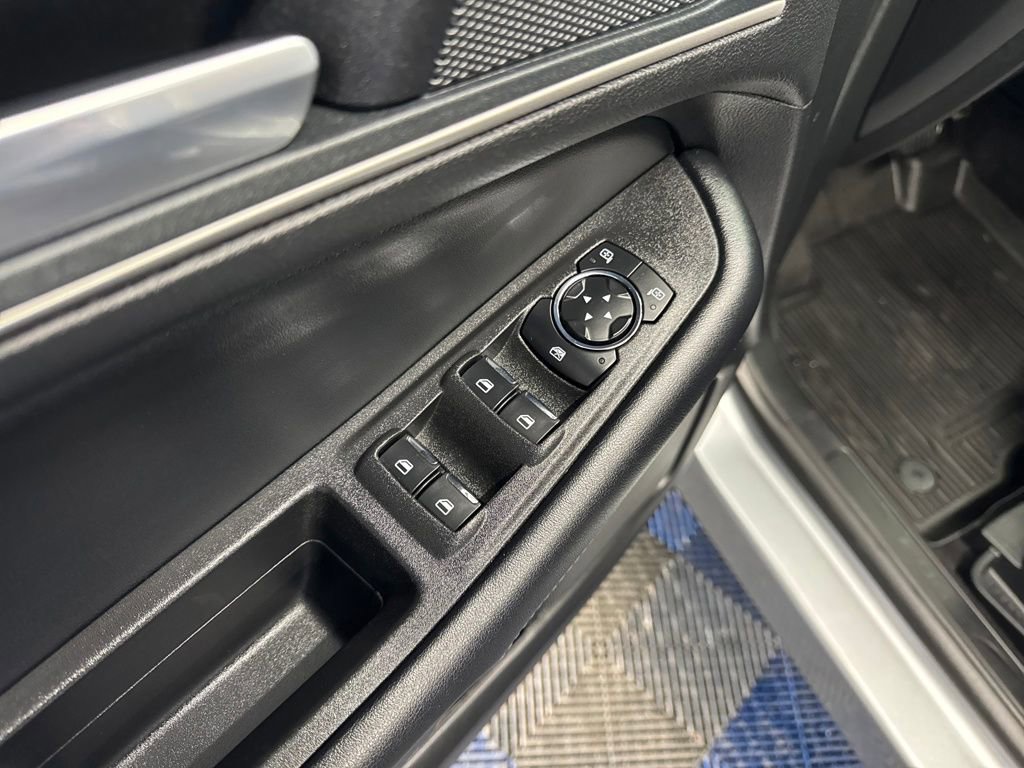 Certified 2024 Ford Edge SEL w/ Convenience Package image 11