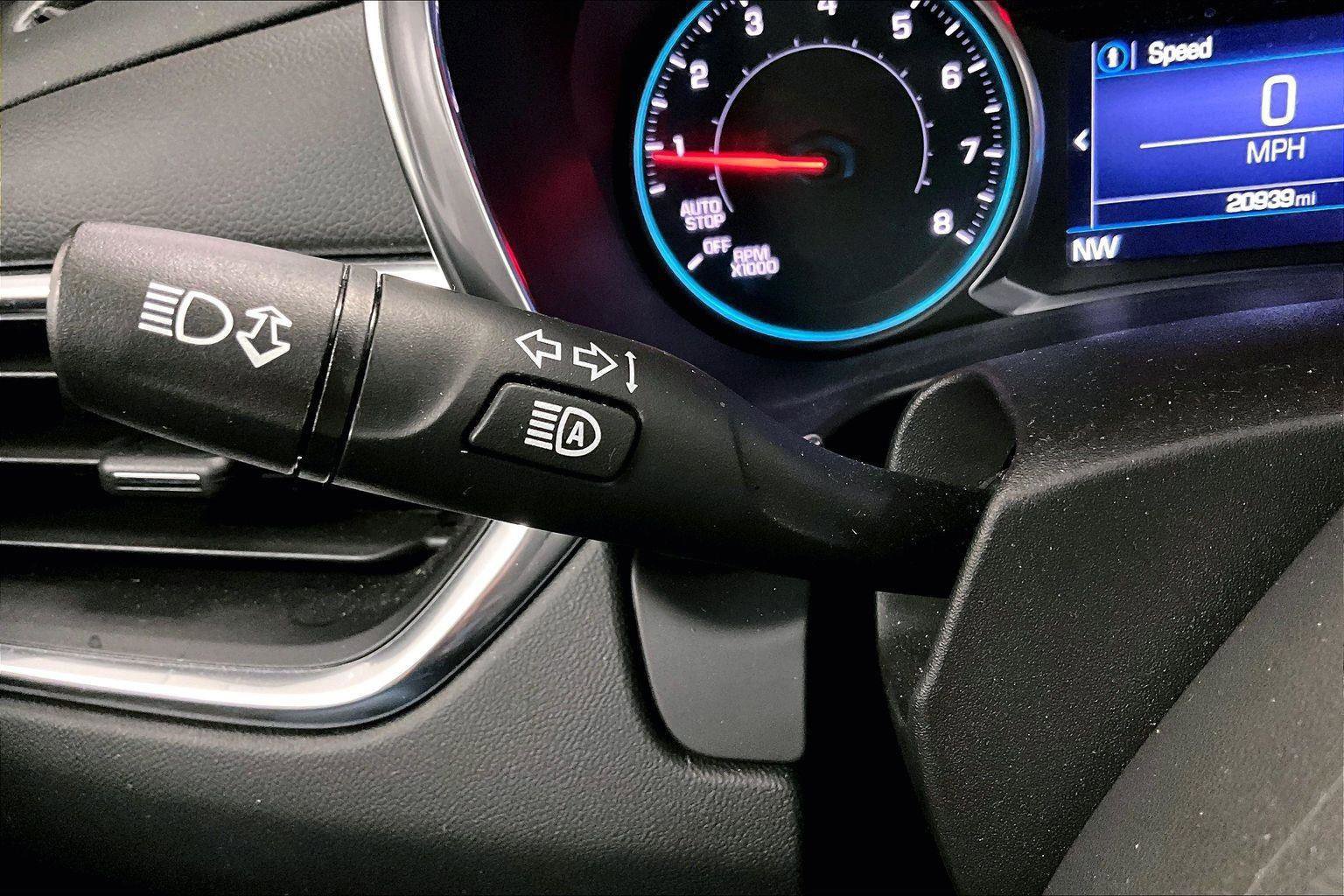 Used 2022 Chevrolet Equinox LT image 30