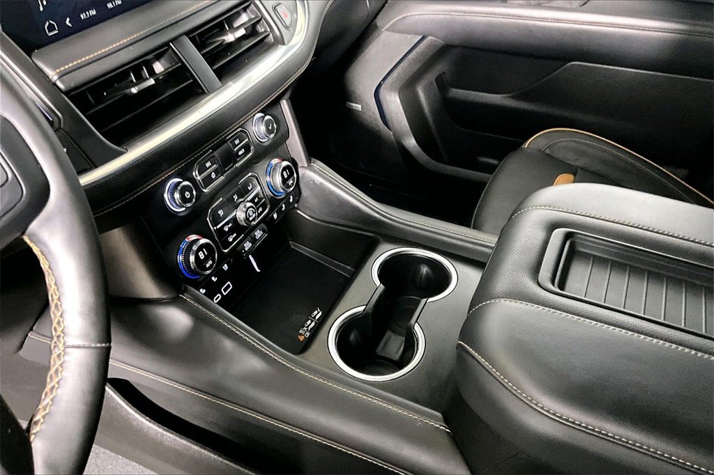 Used 2023 GMC Yukon AT4 w/ AT4 Premium Plus Package image 13