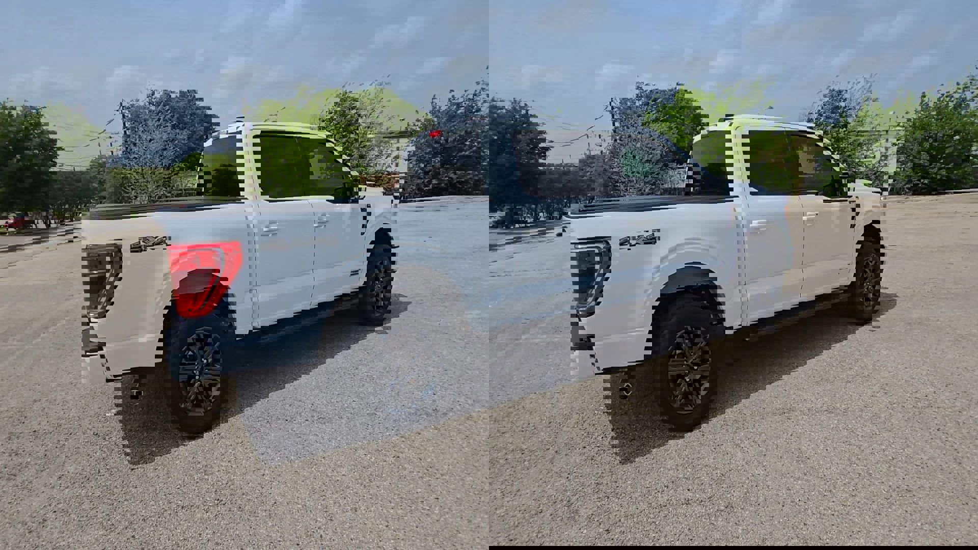 Certified 2023 Ford F150 XLT w/ Equipment Group 302A High image 5