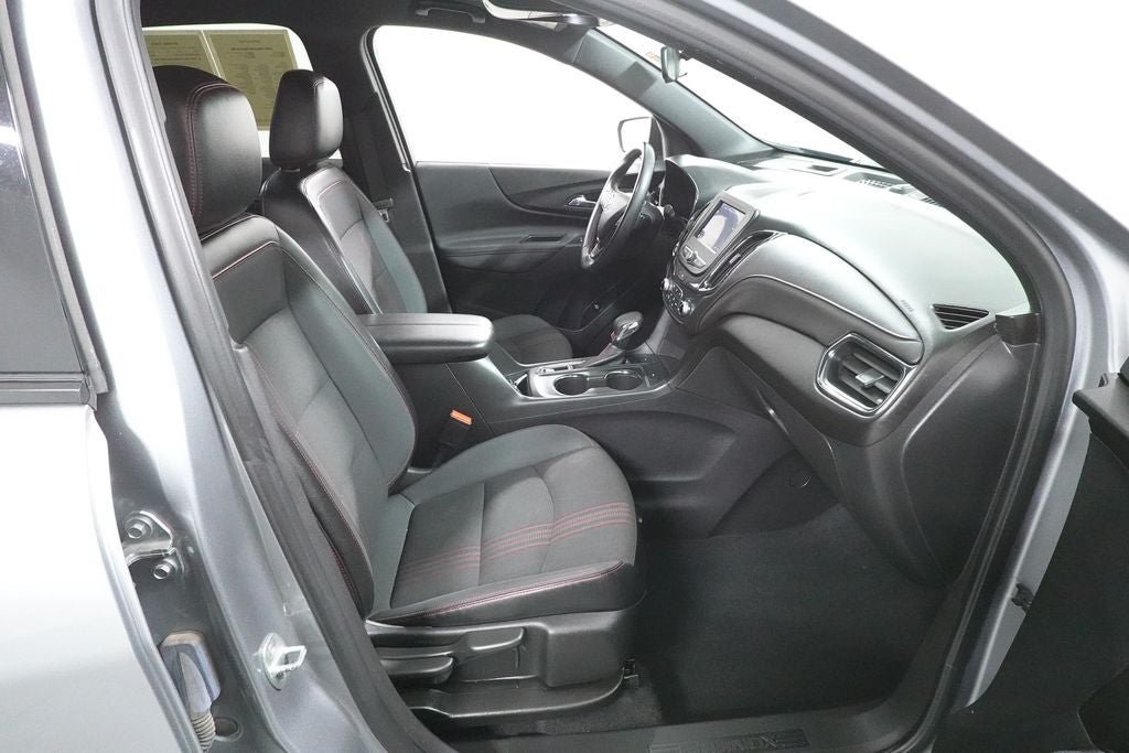 Used 2023 Chevrolet Equinox RS AWD/4WD image 30