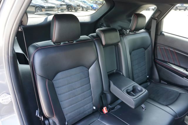 Certified 2024 Ford Edge ST-Line AWD/4WD image 17