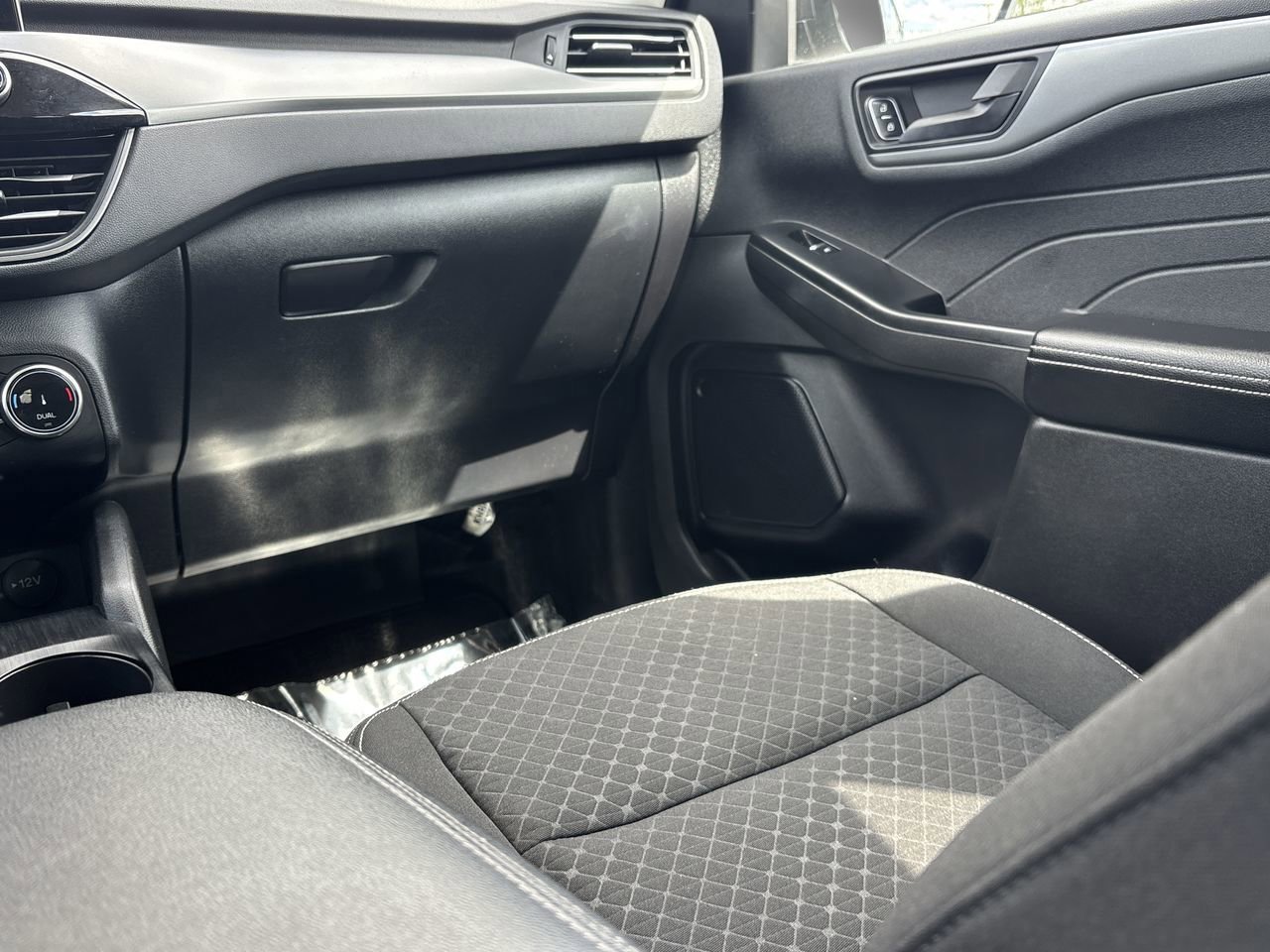 Certified 2024 Ford Escape Active FWD image 22