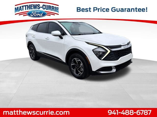 Used 2023 Kia Sportage LX image 6