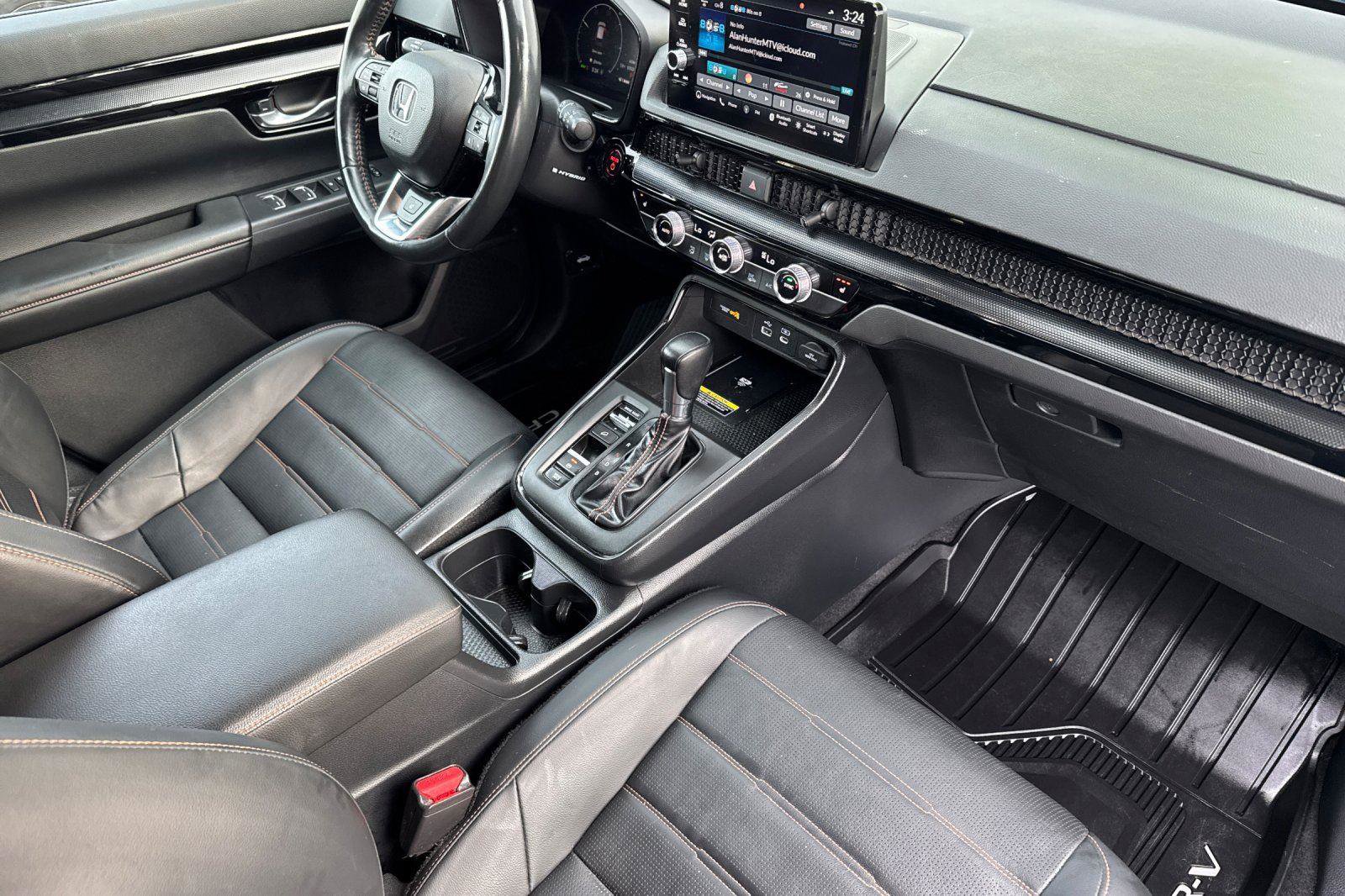 Used 2023 Honda CR-V Sport Touring image 8