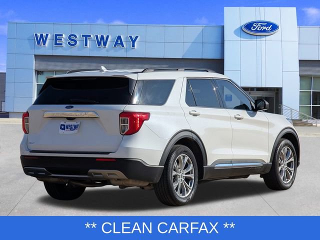 Certified 2022 Ford Explorer XLT w/ Equipment Group 202A image 3