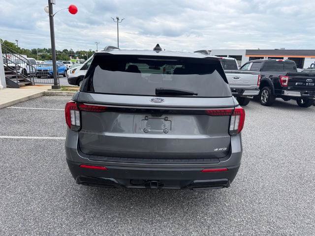 Certified 2025 Ford Explorer ST-Line w/ ST-Line Street Pack AWD/4WD image 7