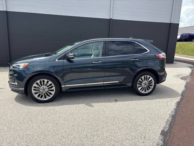 Certified 2024 Ford Edge Titanium w/ Titanium Elite Package AWD/4WD image 3