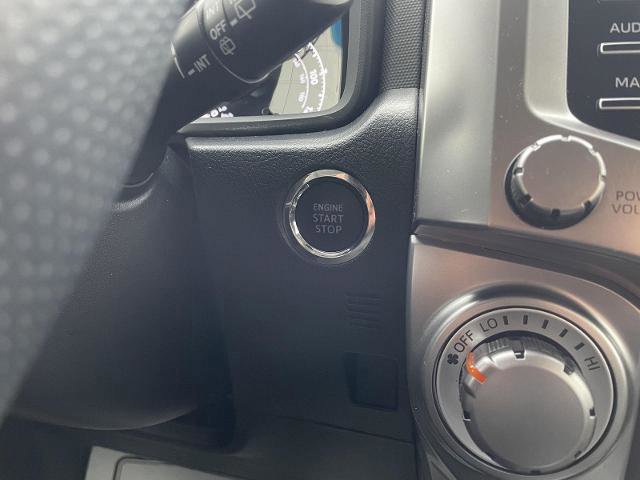 Used 2022 Toyota 4Runner SR5 Premium image 26