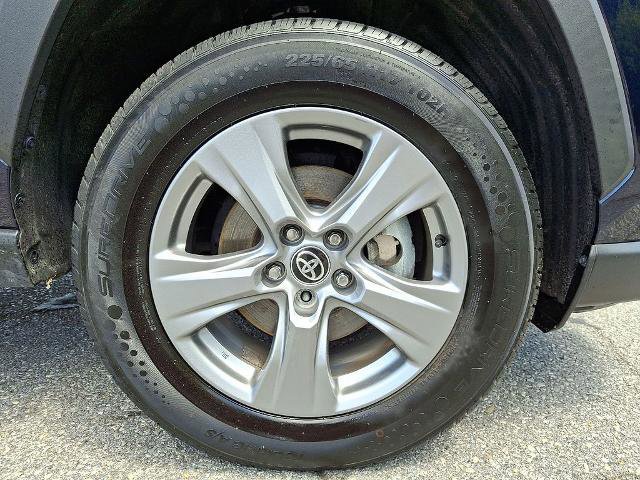 Used 2024 Toyota RAV4 XLE w/ Weather Package AWD/4WD image 8