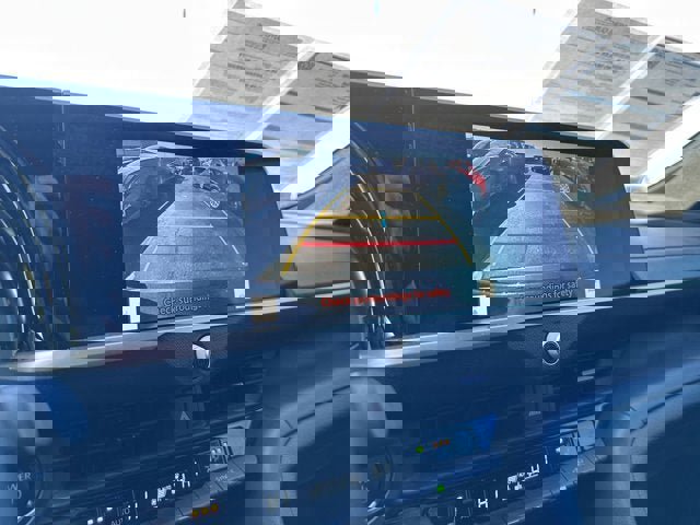 Used 2023 Toyota Crown Limited image 19