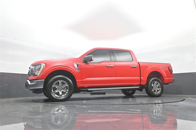 Certified 2021 Ford F150 XLT w/ Equipment Group 302A High image 33