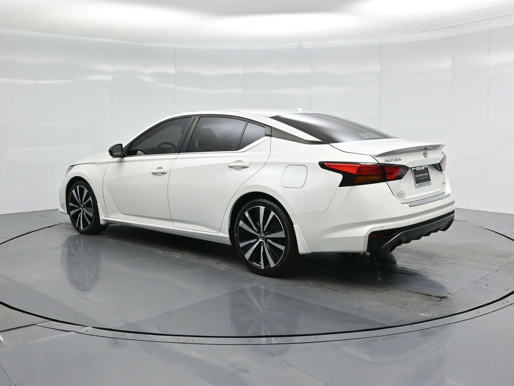 Used 2022 Nissan Altima 2.0 SR image 25