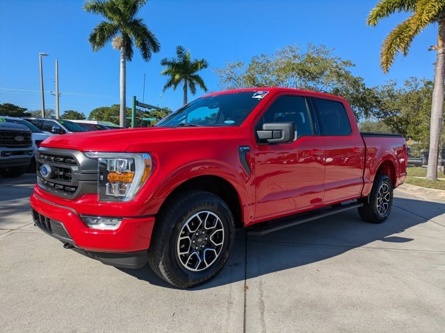 Certified 2022 Ford F150 XLT w/ Equipment Group 302A High image 7