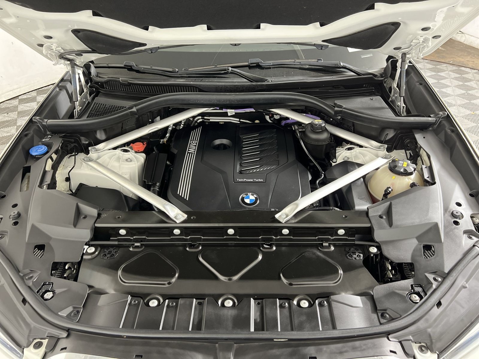 Used 2021 BMW X5 sDrive40i w/ Premium Package RWD image 28