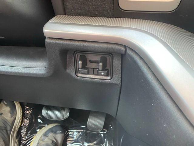 Certified 2025 Ford Expedition Active AWD/4WD image 35