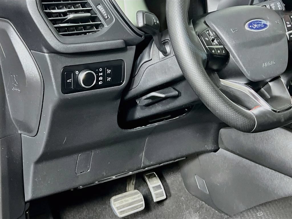 Certified 2024 Ford Escape ST-Line w/ Tech Pack #1 AWD/4WD image 12