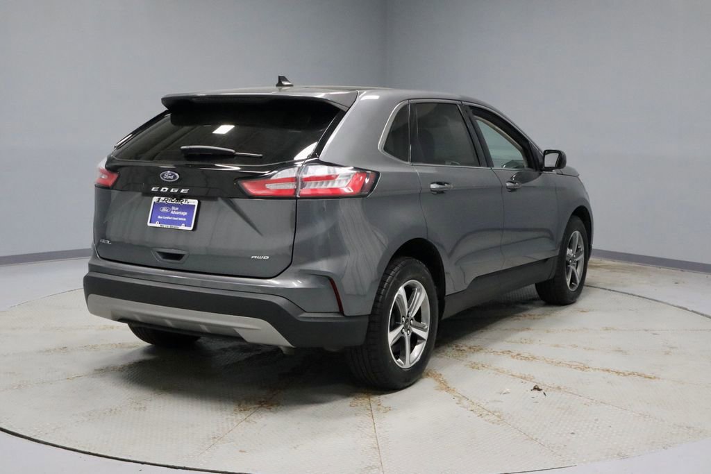 Certified 2024 Ford Edge SEL w/ Convenience Package AWD/4WD image 12