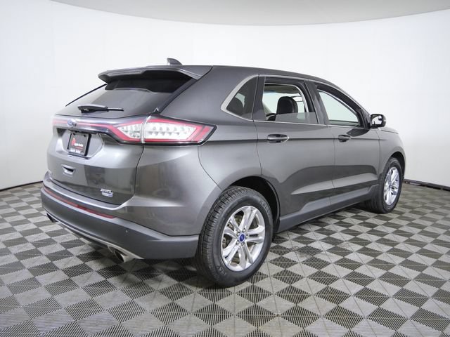 Certified 2018 Ford Edge SEL w/ Canadian Touring Package AWD/4WD image 9