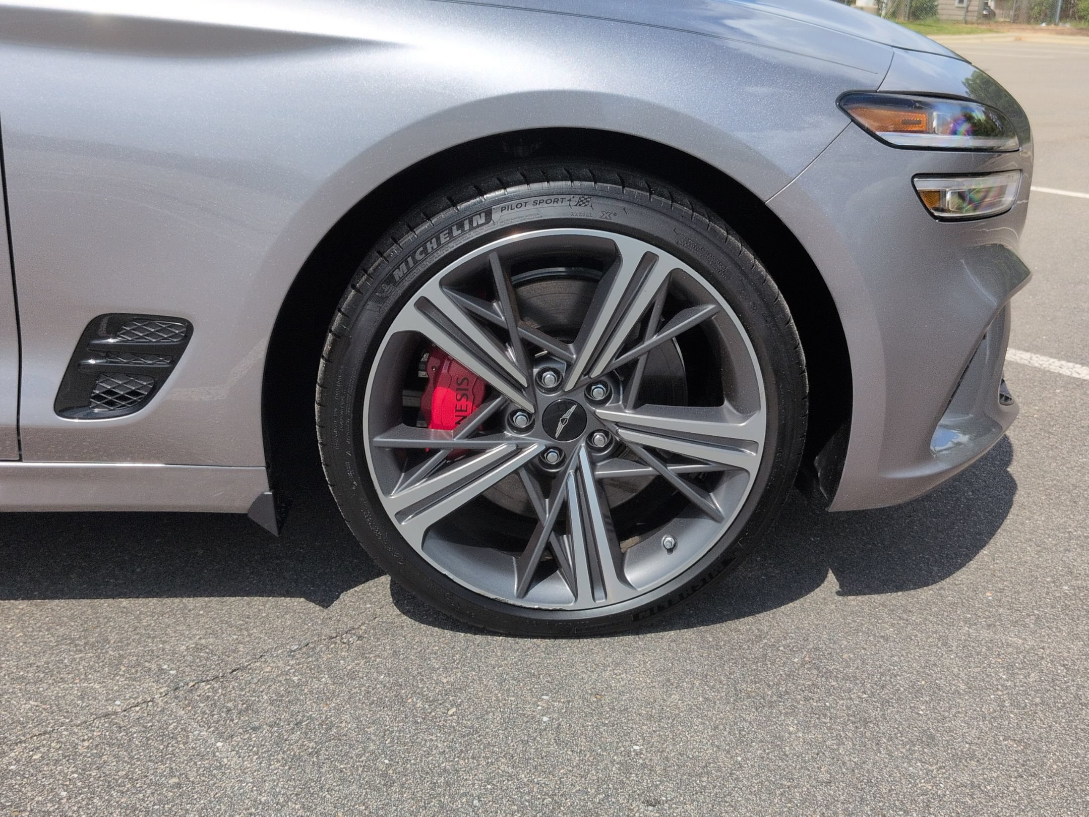 Used 2025 Genesis G70 3.3T Advanced w/ Sport Prestige Package RWD image 11