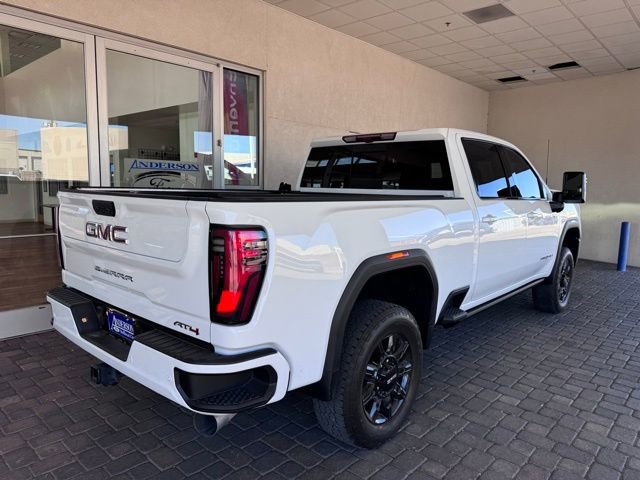 Used 2025 GMC Sierra 2500 AT4 w/ AT4 Premium Plus Package AWD/4WD image 5