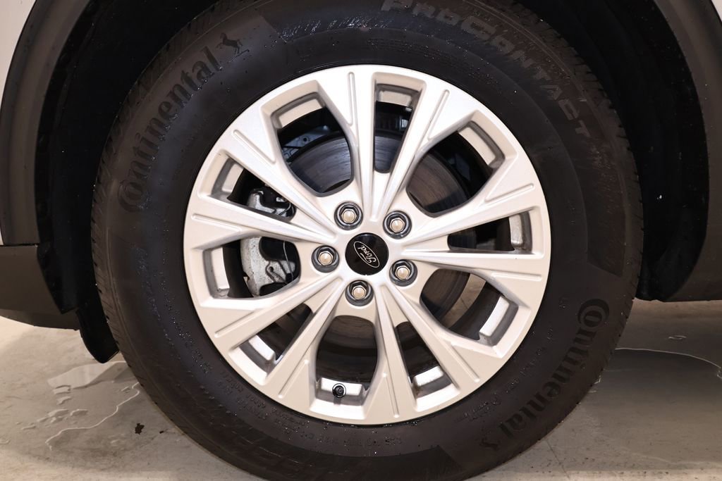 Certified 2023 Ford Escape Active AWD/4WD image 36