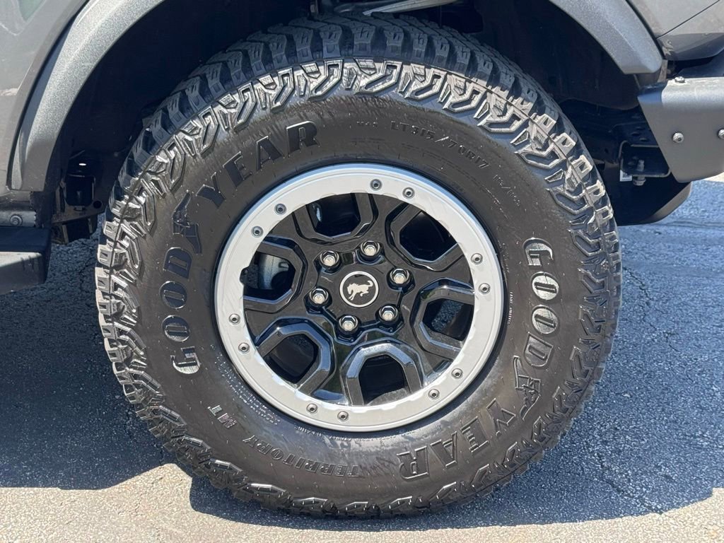 Certified 2024 Ford Bronco Badlands w/ Sasquatch Package AWD/4WD image 49