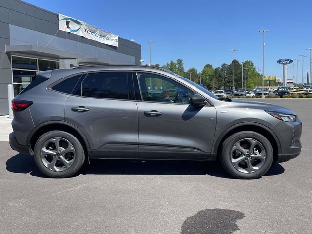 Certified 2025 Ford Escape ST-Line Elite w/ Tech Pack #1 image 6