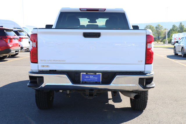 Used 2025 Chevrolet Silverado 2500 LT w/ Convenience Package AWD/4WD image 4
