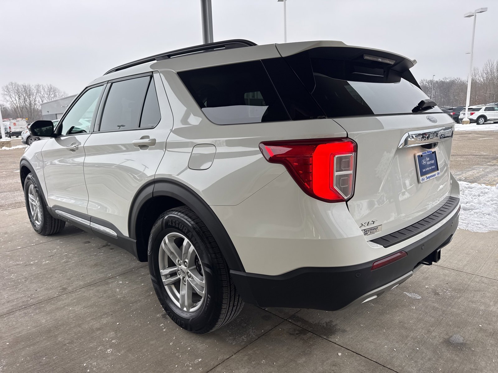 Certified 2023 Ford Explorer XLT w/ Equipment Group 202A image 5