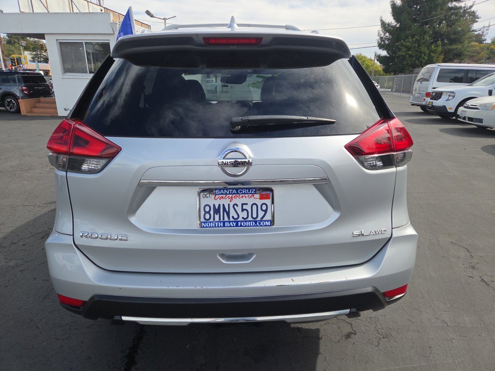 Used 2018 Nissan Rogue SL AWD/4WD image 7