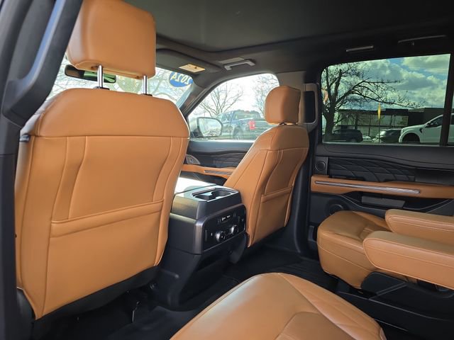 Certified 2024 Ford Expedition Max Platinum image 32