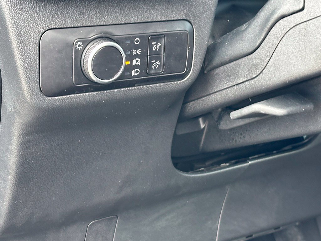 Certified 2025 Ford Escape ST-Line AWD/4WD image 28