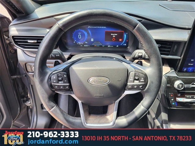 Certified 2021 Ford Explorer Platinum w/ Premium Technology Package image 25
