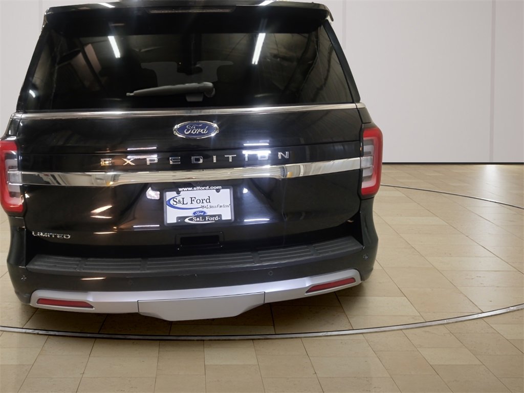 Certified 2022 Ford Expedition Limited image 5